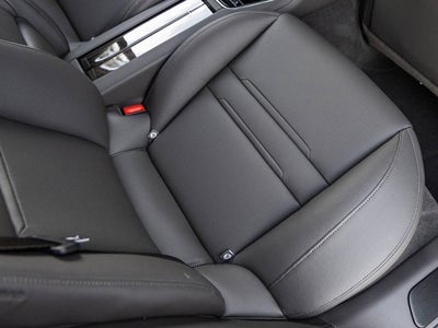 2023 Porsche Panamera Platinum Edition