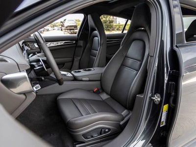 2023 Porsche Panamera Platinum Edition