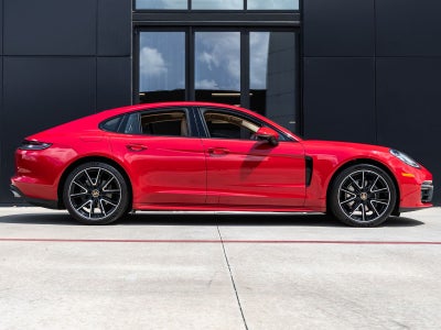 2021 Porsche Panamera RWD