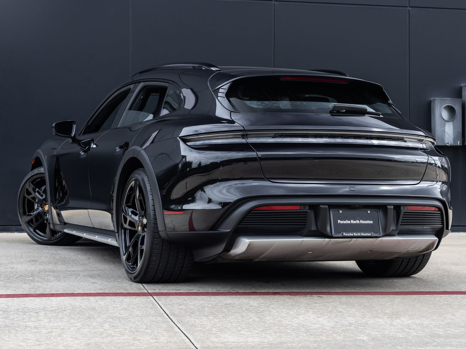 2023 Porsche Taycan 4 Cross Turismo