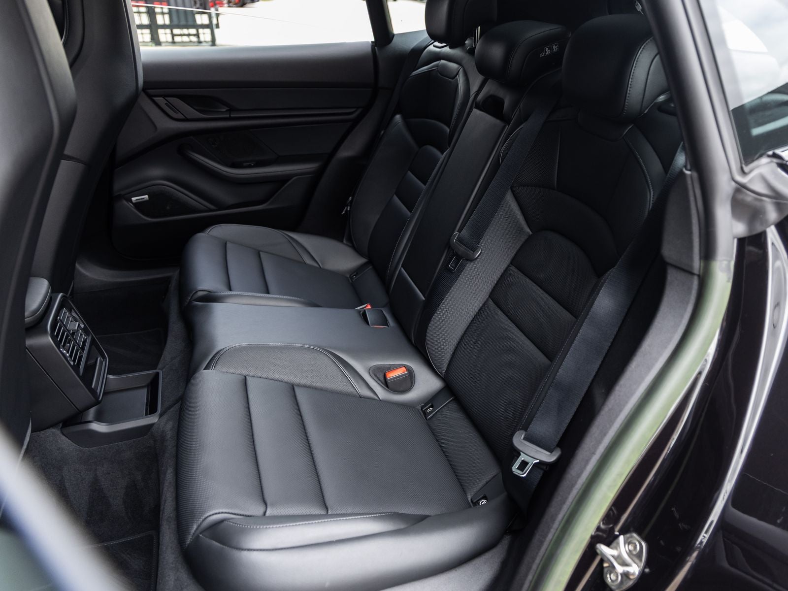 2023 Porsche Taycan 4 Cross Turismo