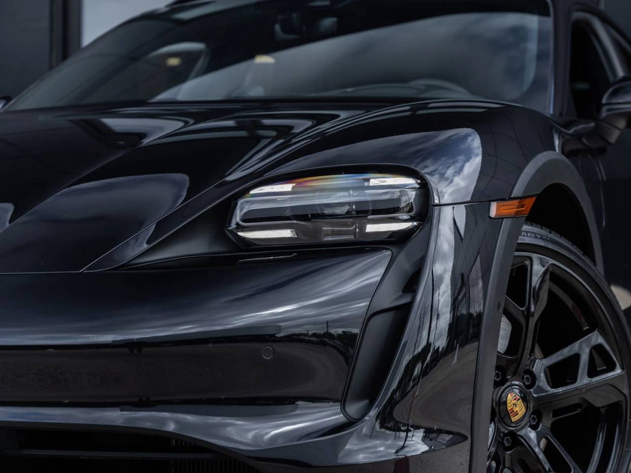 2023 Porsche Taycan 4 Cross Turismo