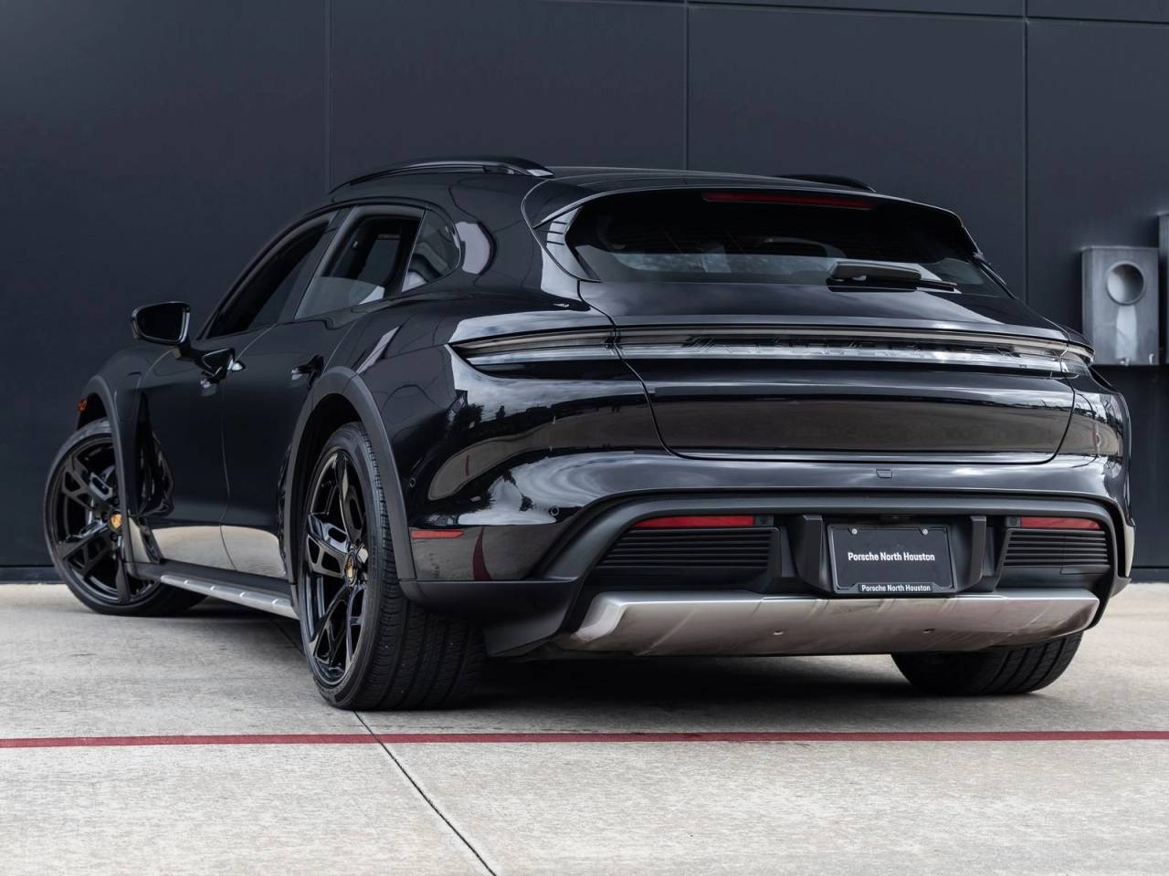 2023 Porsche Taycan 4 Cross Turismo