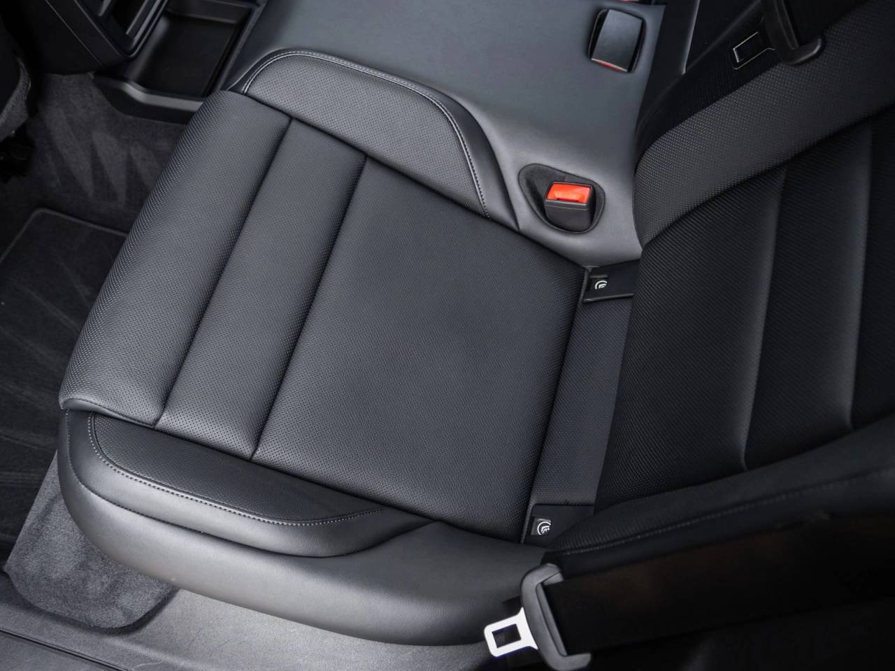 2023 Porsche Taycan 4 Cross Turismo