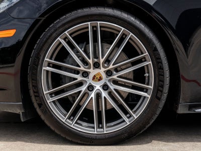 2020 Porsche Panamera 4S Executive