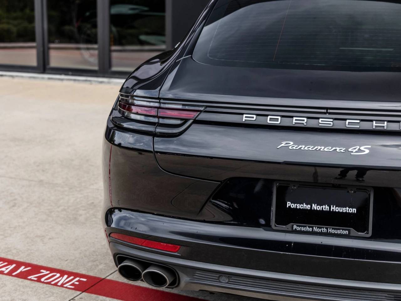 2020 Porsche Panamera Panamera 4S Executive