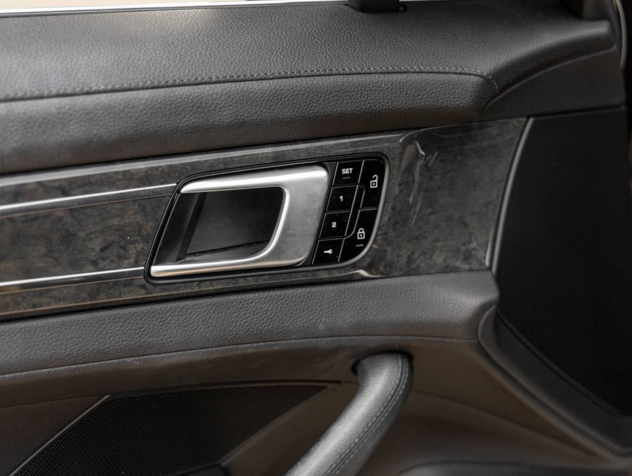 2020 Porsche Panamera Panamera 4S Executive