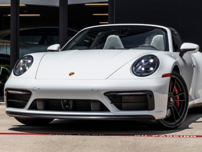 2022 Porsche 911 Targa 4 GTS