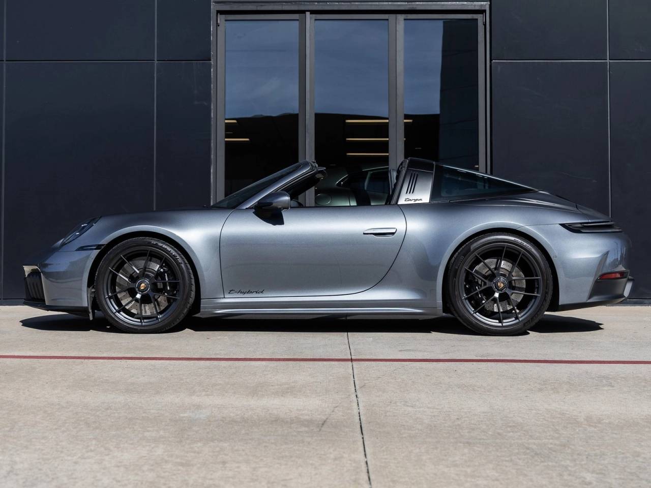 2025 Porsche 911 911 Targa 4 GTS
