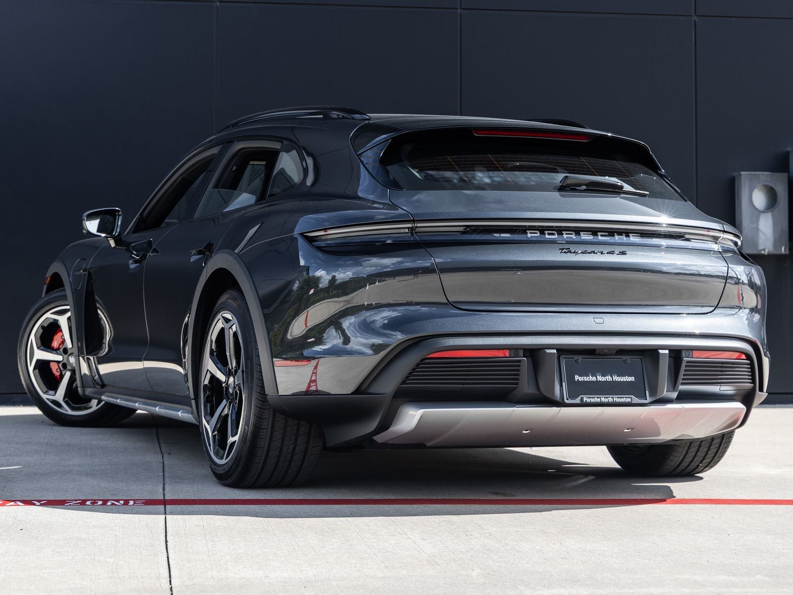 2026 Porsche Taycan Taycan 4S Cross Turismo