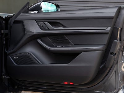 2026 Porsche Taycan Taycan 4S Cross Turismo