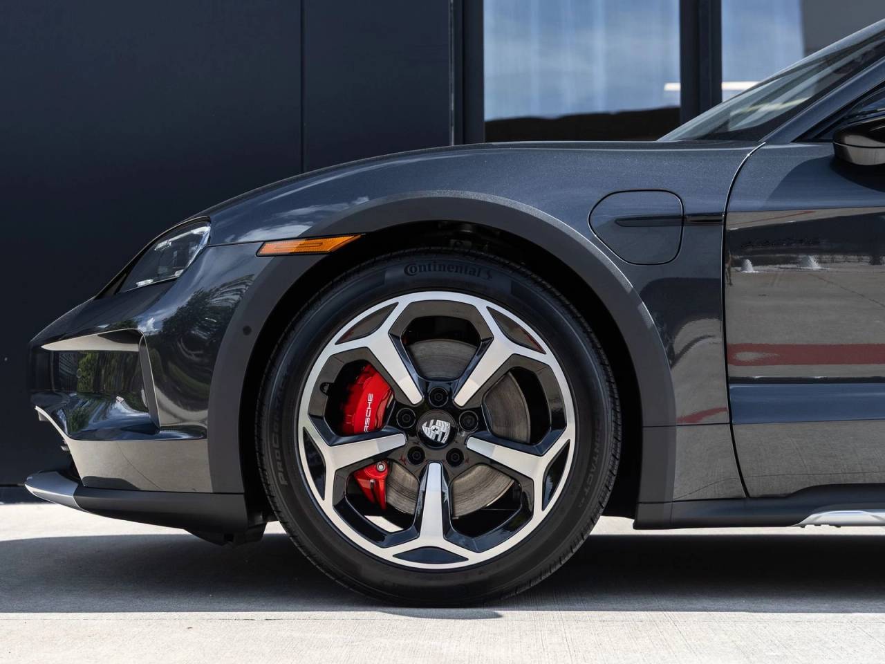2026 Porsche Taycan Taycan 4S Cross Turismo