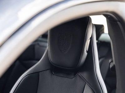 2026 Porsche Taycan Taycan 4S Cross Turismo