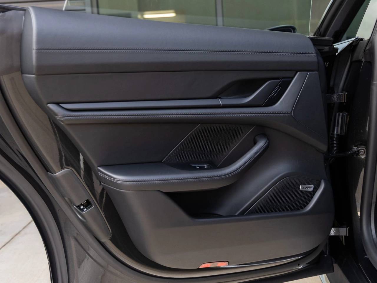 2026 Porsche Taycan Taycan 4S Cross Turismo