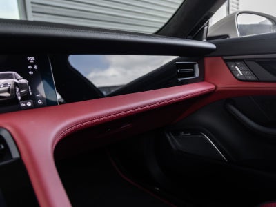 2026 Porsche Taycan Taycan Turbo Cross Turismo