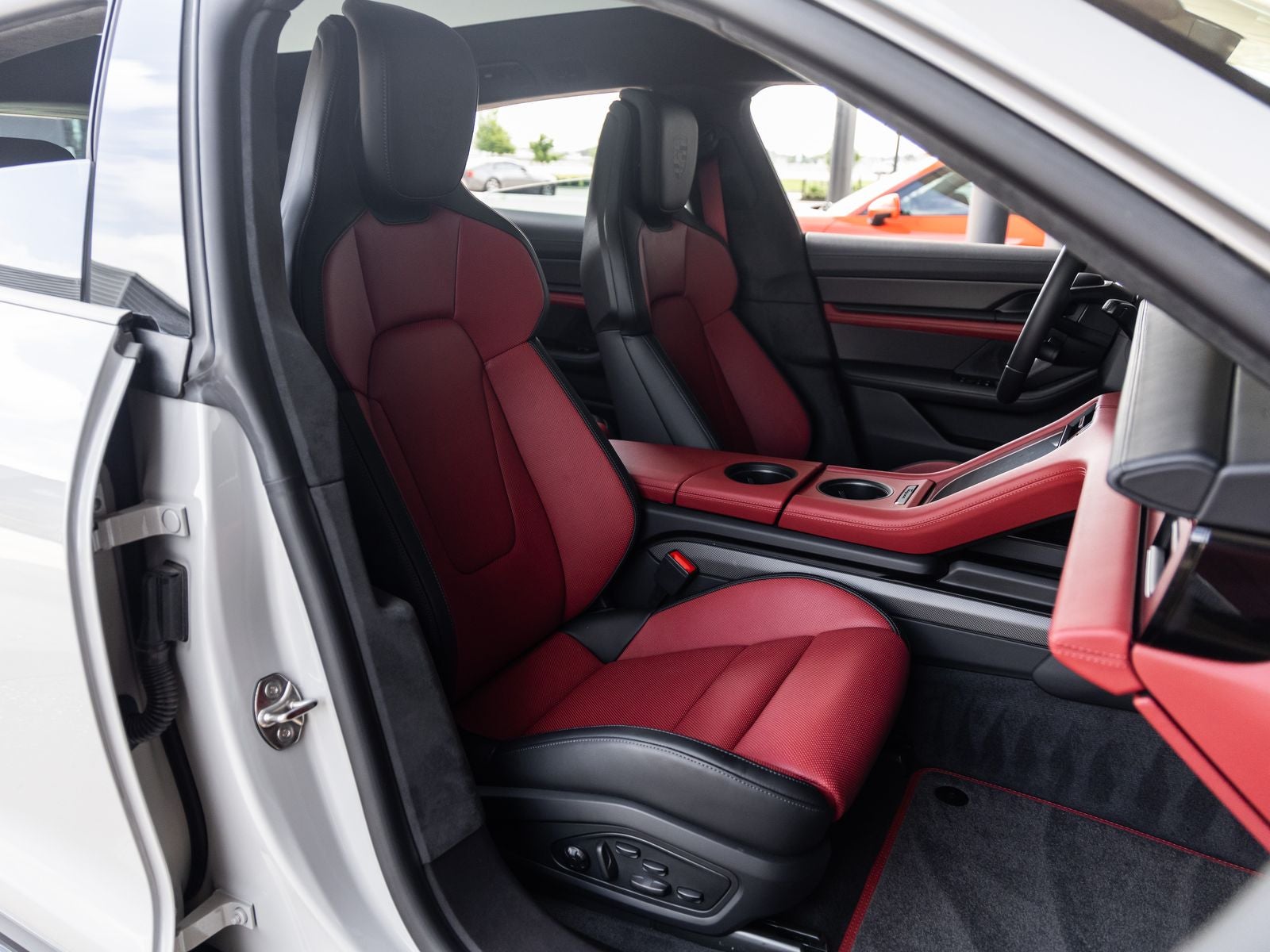 2026 Porsche Taycan Taycan Turbo Cross Turismo