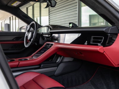 2026 Porsche Taycan Taycan Turbo Cross Turismo