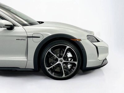 2026 Porsche Taycan Turbo Cross Turismo