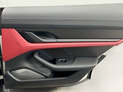 2026 Porsche Taycan Turbo Cross Turismo