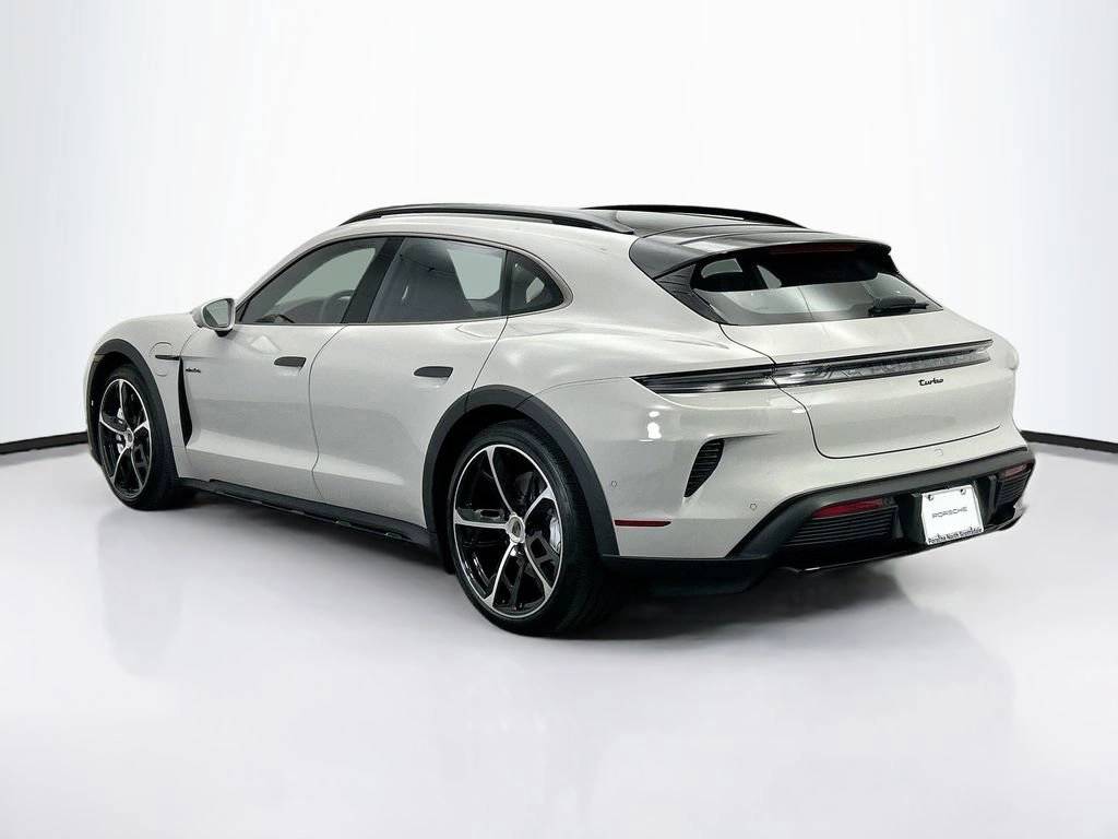 2026 Porsche Taycan Turbo Cross Turismo