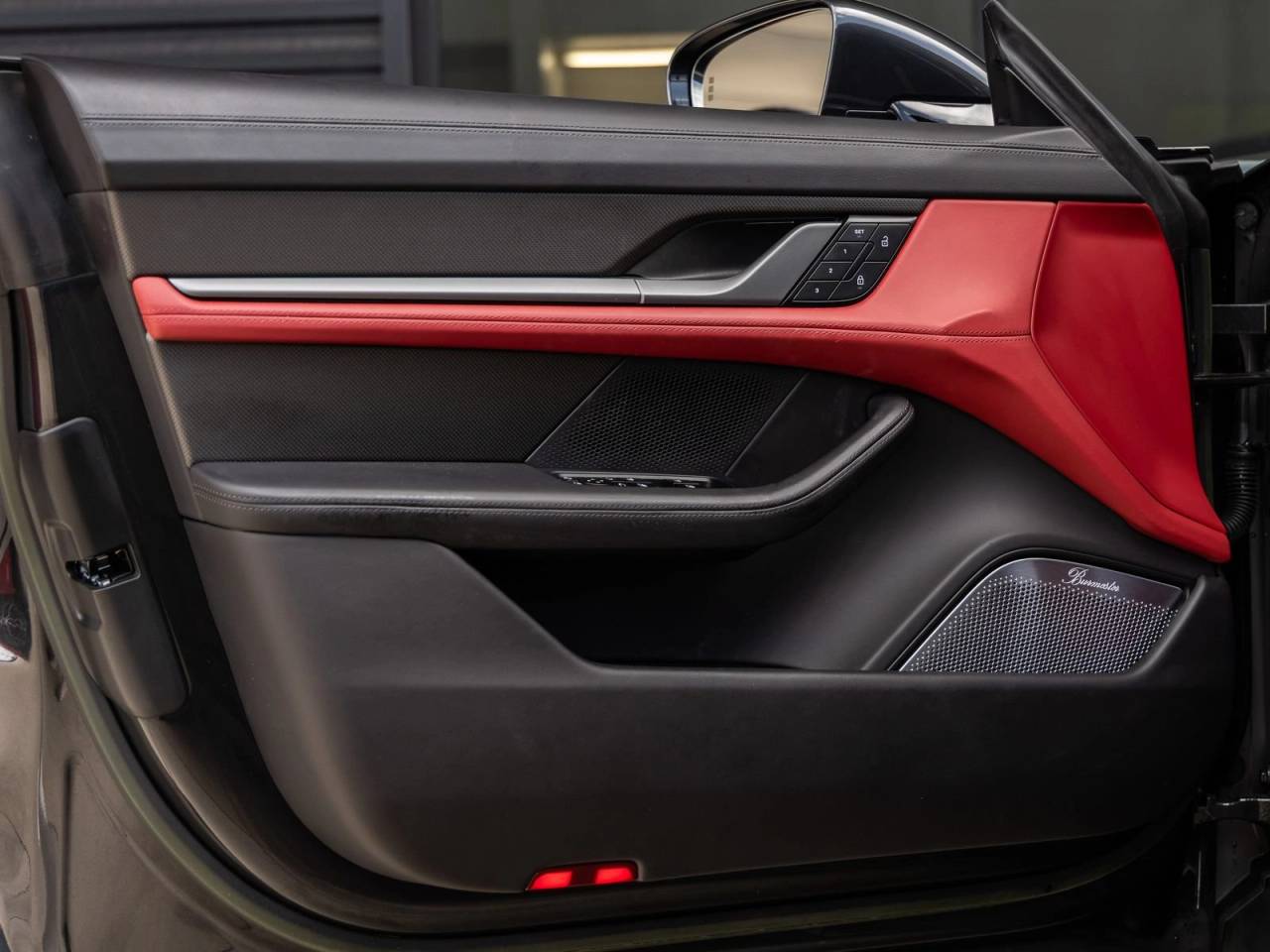 2023 Porsche Taycan Taycan Turbo S Cross Turismo