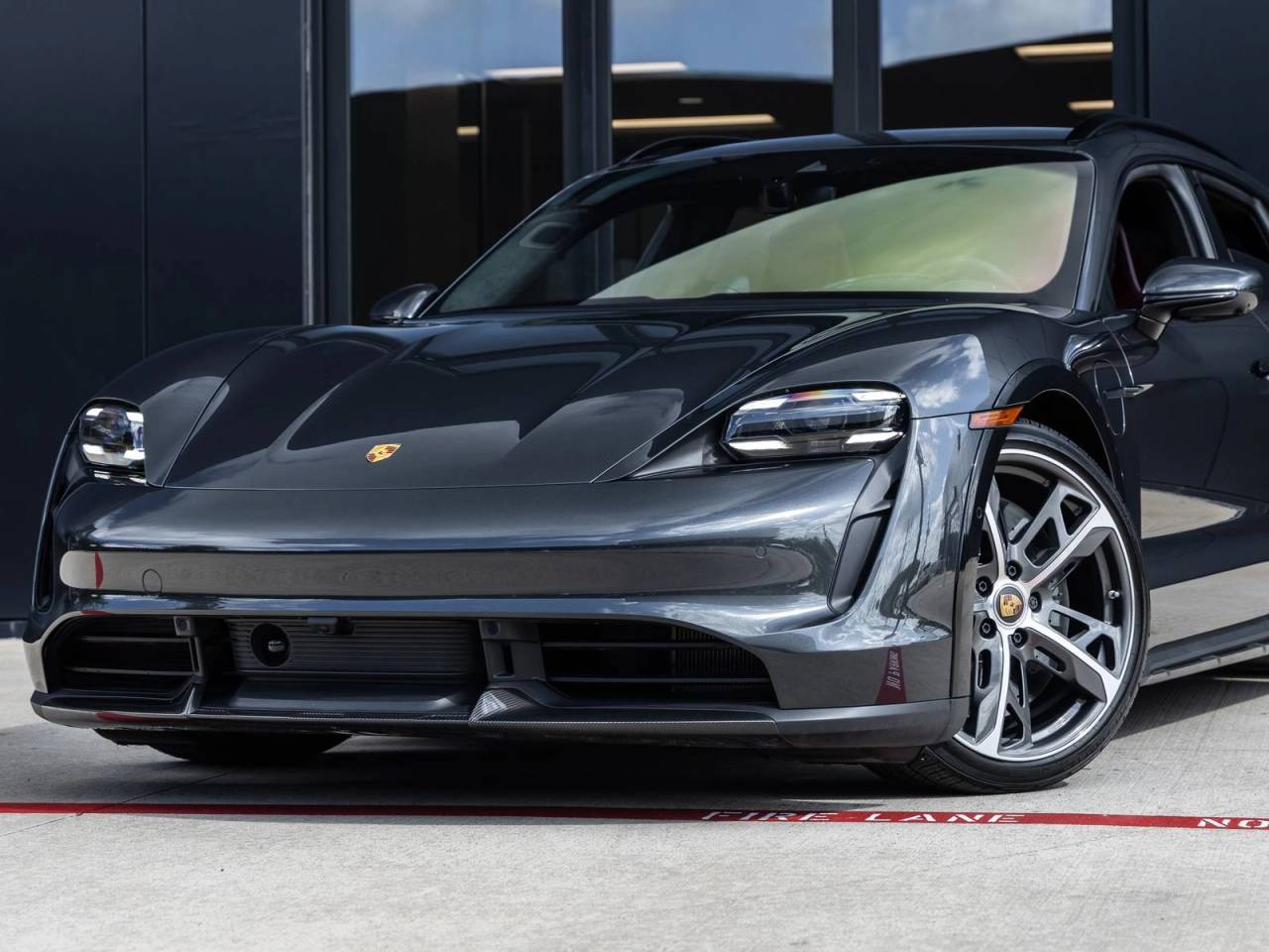 2023 Porsche Taycan Taycan Turbo S Cross Turismo