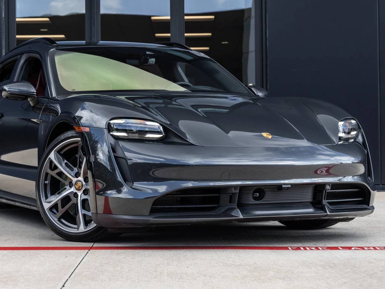 2023 Porsche Taycan Taycan Turbo S Cross Turismo