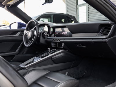 2022 Porsche 911 911 Carrera Cabriolet (MY22)