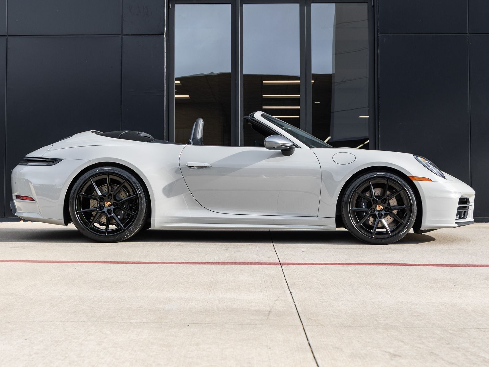 2026 Porsche 911 Carrera T Cabriolet