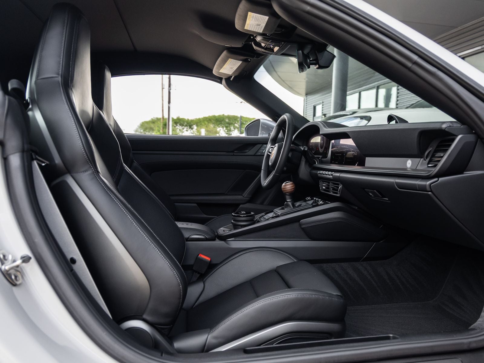 2026 Porsche 911 Carrera T Cabriolet