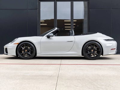 2026 Porsche 911 Carrera T Cabriolet