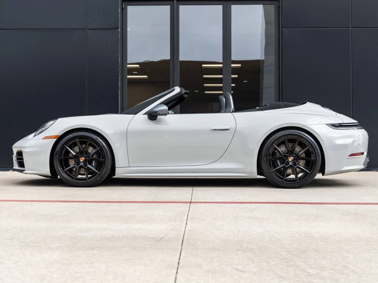 2026 Porsche 911 Carrera T Cabriolet