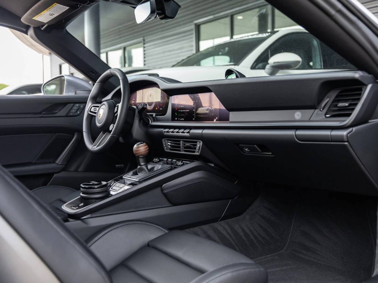 2026 Porsche 911 Carrera T Cabriolet