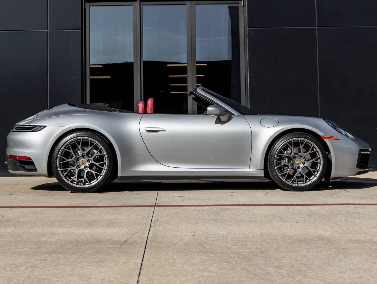 2022 Porsche 911 911 Carrera Cabriolet (MY22)