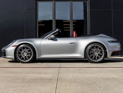 2022 Porsche 911 911 Carrera Cabriolet (MY22)