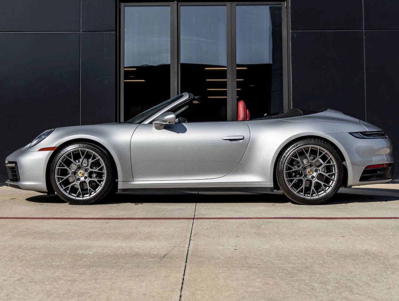2022 Porsche 911 911 Carrera Cabriolet (MY22)