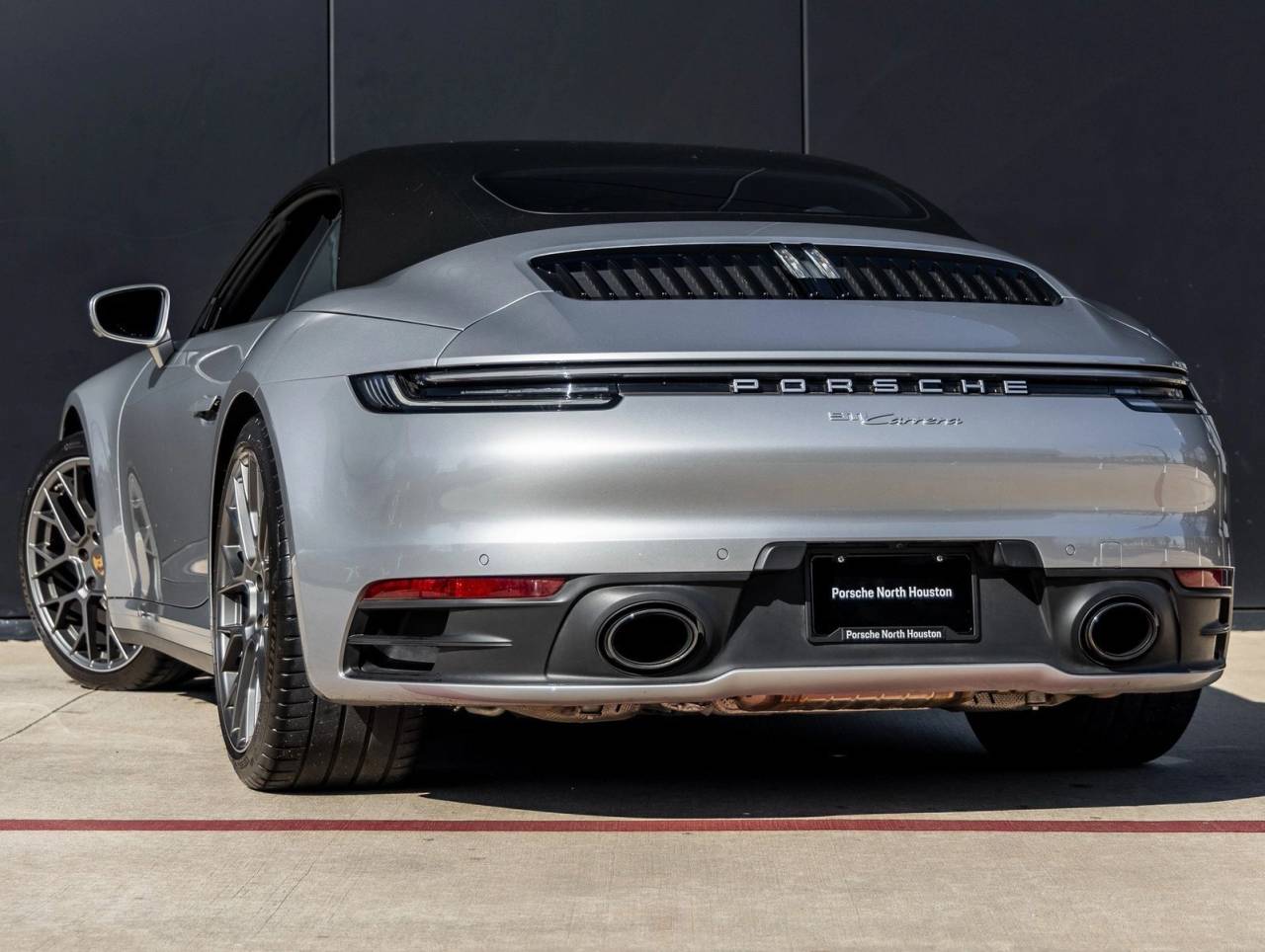 2022 Porsche 911 911 Carrera Cabriolet (MY22)