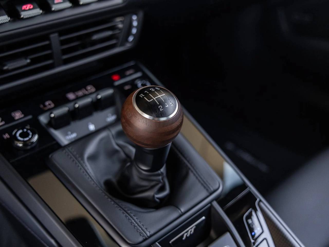 2026 Porsche 911 911 Carrera T Cabriolet