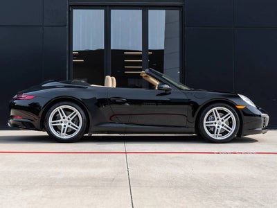 2017 Porsche 911 Carrera Cabriolet