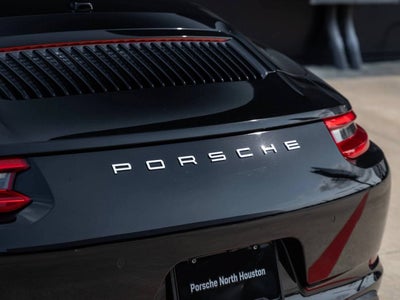 2017 Porsche 911 Carrera Cabriolet