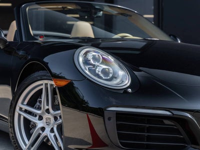 2017 Porsche 911 Carrera Cabriolet