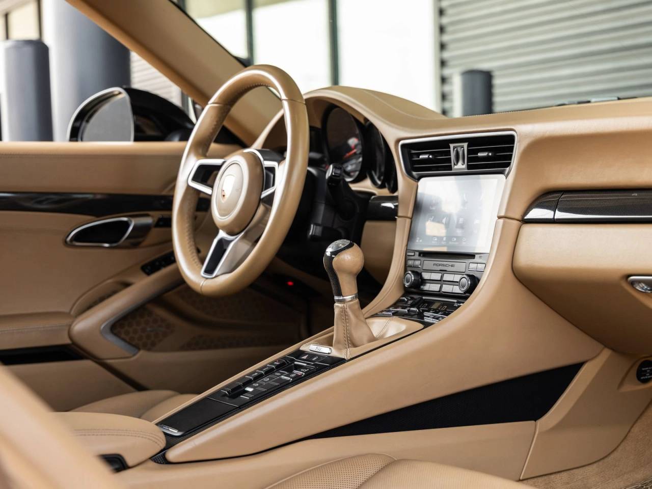 2017 Porsche 911 Carrera Cabriolet