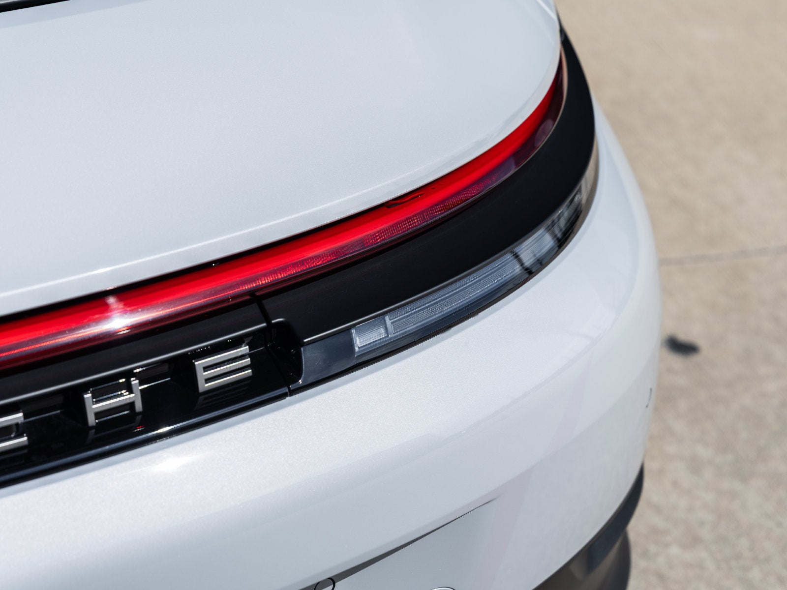 2026 Porsche 911 Carrera Cabriolet