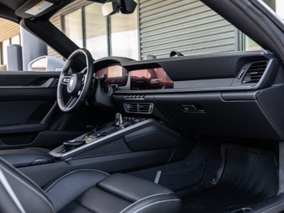2026 Porsche 911 Carrera Cabriolet