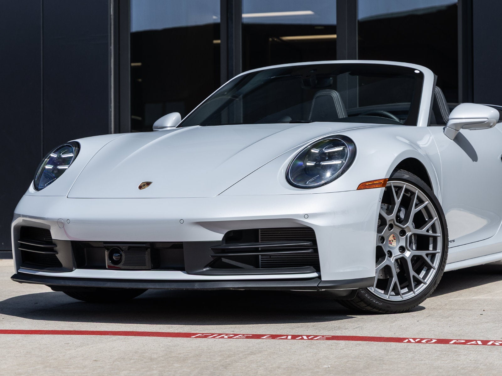 2026 Porsche 911 Carrera Cabriolet