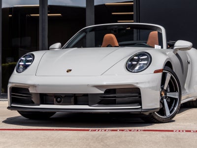 2026 Porsche 911 Carrera Cabriolet