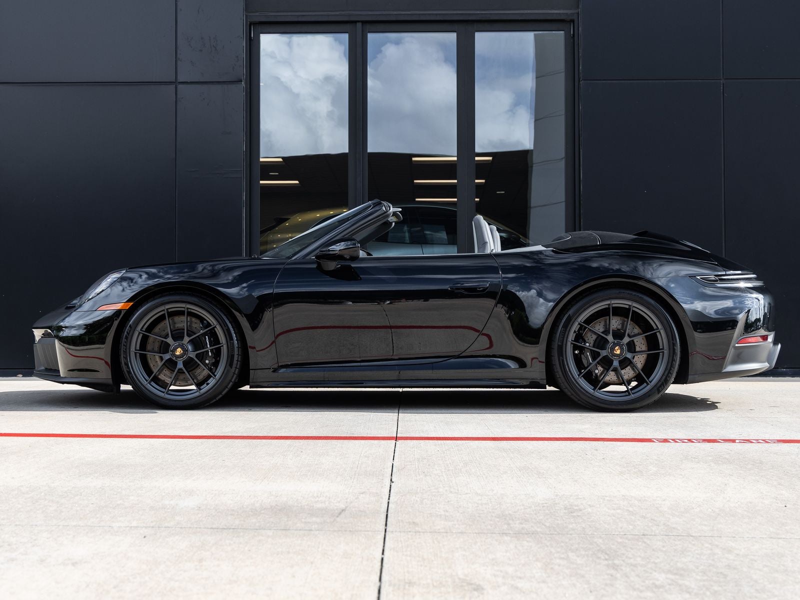 2026 Porsche 911 Carrera GTS Cabriolet