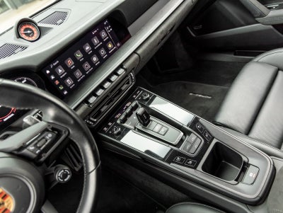 2022 Porsche 911 911 Carrera GTS Cabriolet (MY22)