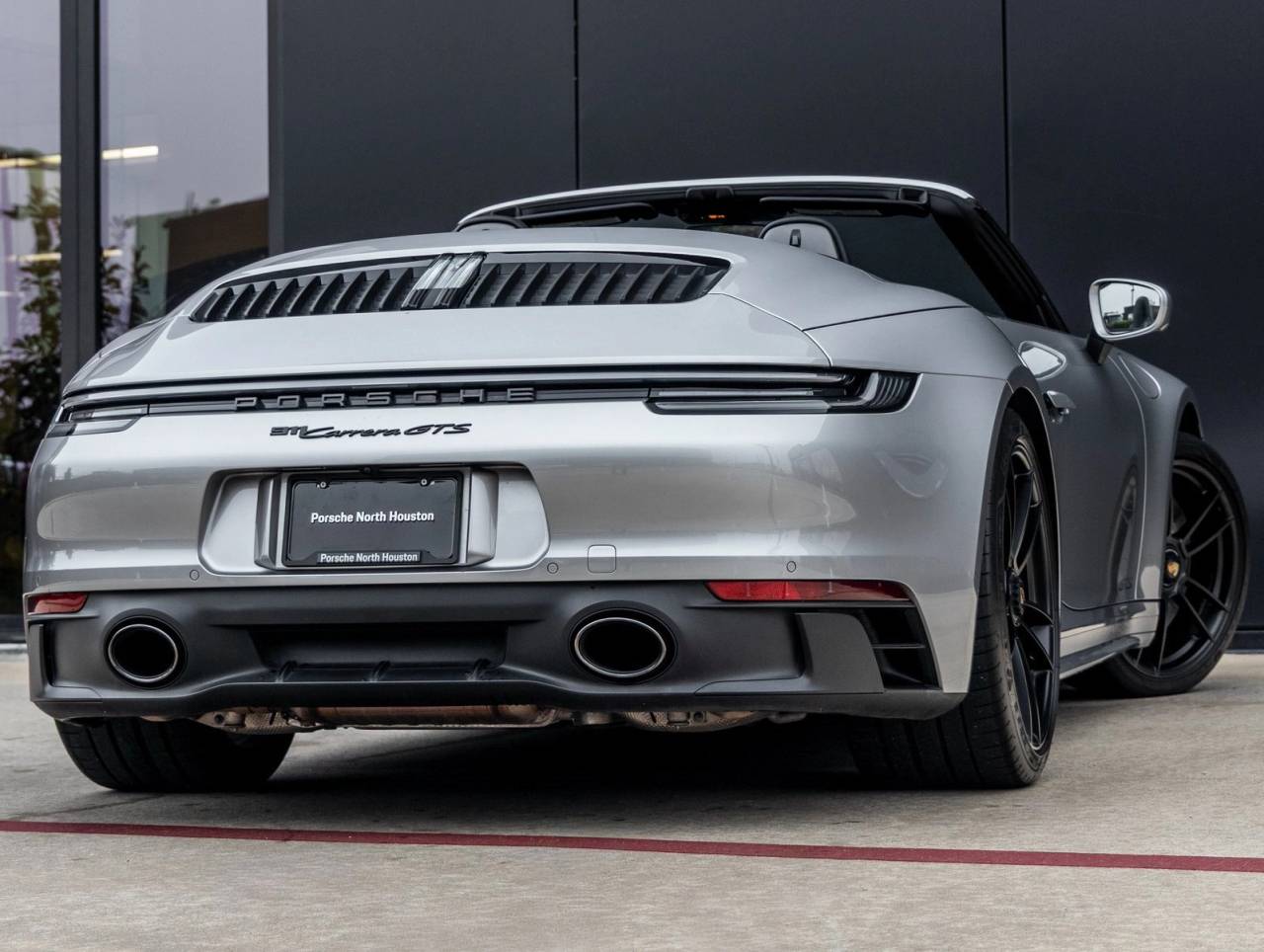 2022 Porsche 911 911 Carrera GTS Cabriolet (MY22)