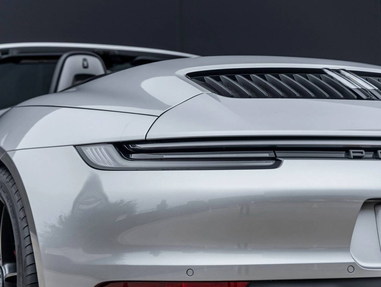 2022 Porsche 911 911 Carrera GTS Cabriolet (MY22)